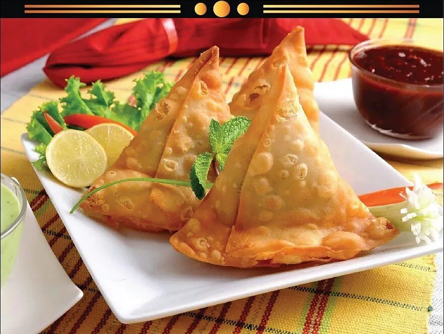 Samosas at Shahi Flames Winnipeg - best samosas in Winnipeg with spiced potato filling